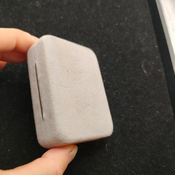 Vintage Colibri - Tie Bar/Chain - Button Style 18KT Gold Electroplate - Picture 2 of 9